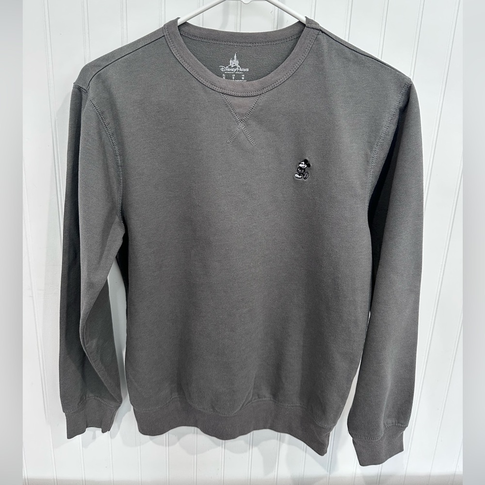 Walt Disney Parks Embroidered Mickey Mouse Unisex Gray Crewneck Size small